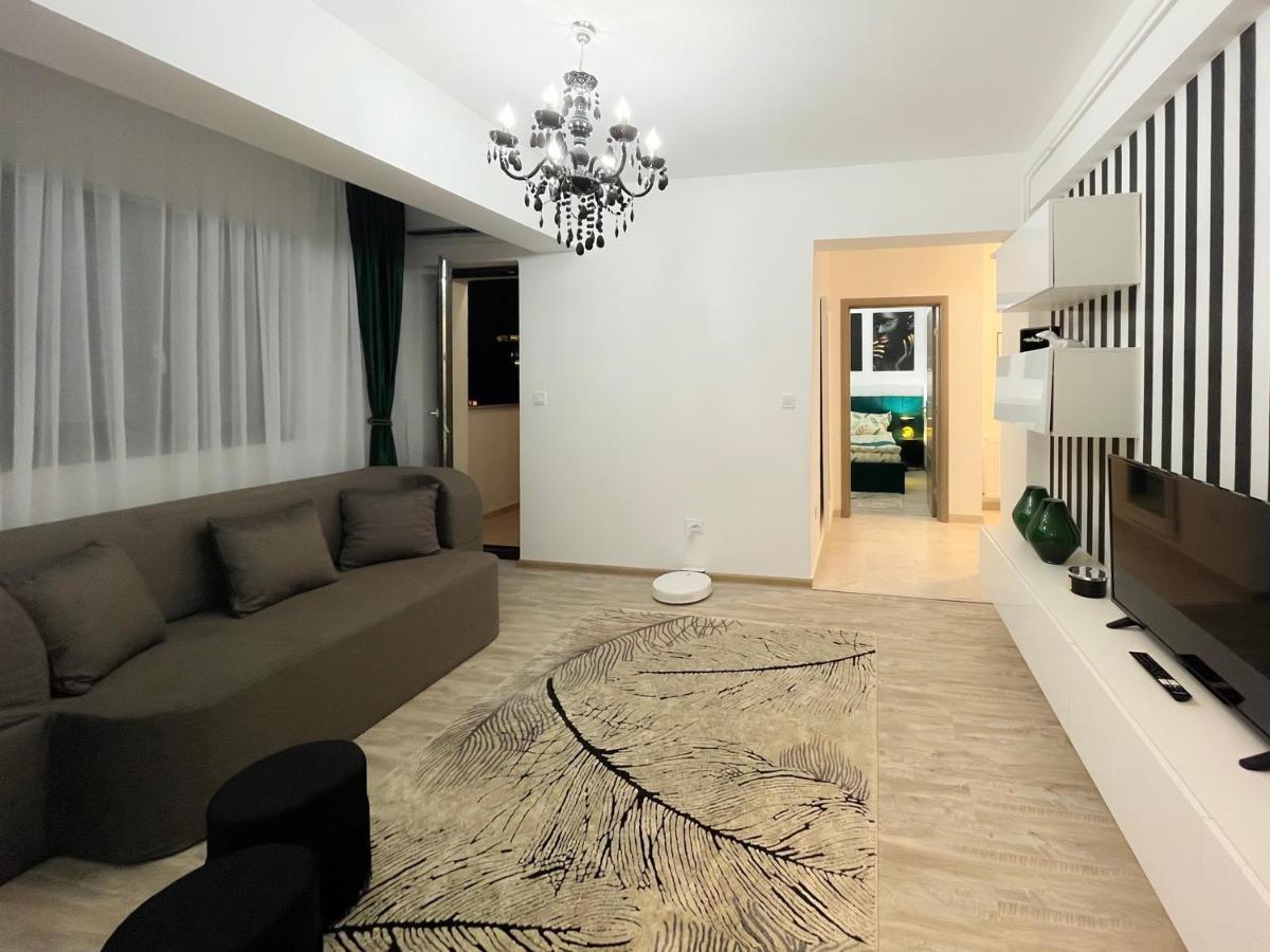 Smarald Apartament Iulius Mall Jászvásár Kültér fotó