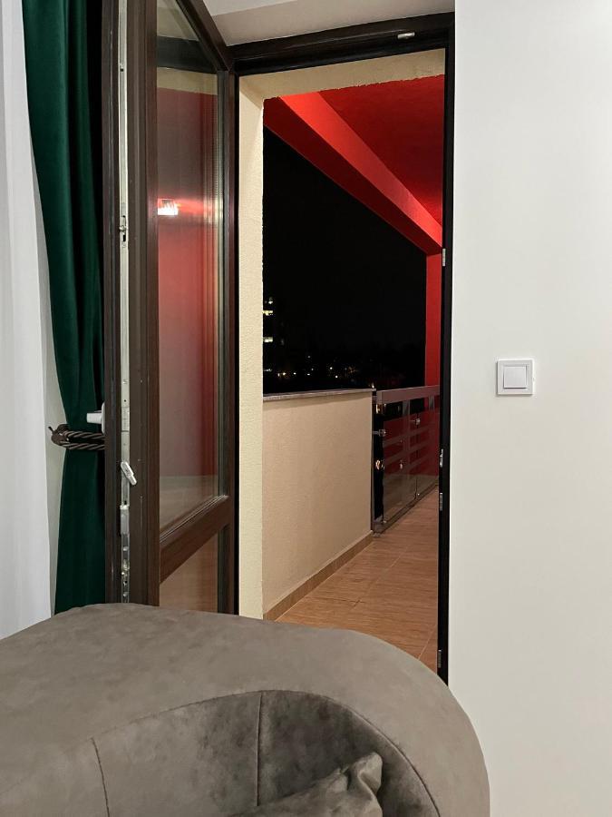 Smarald Apartament Iulius Mall Jászvásár Kültér fotó